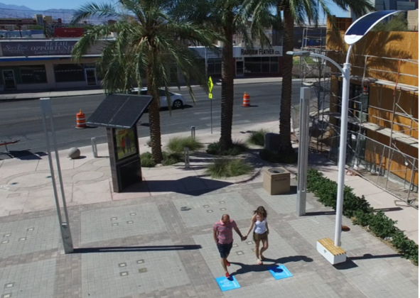 Фонари в Лас-Вегасе запитали от энергии Солнца и шагов пешеходов
